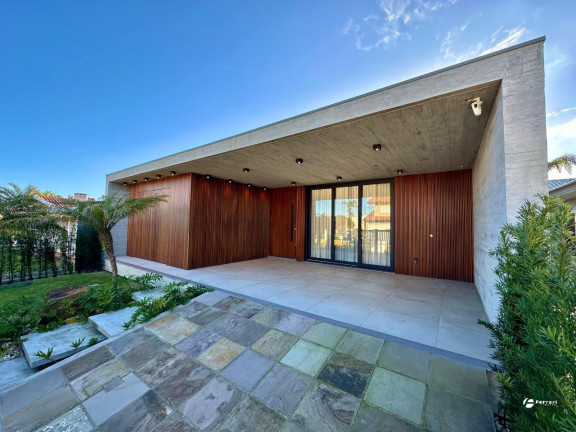 Casa com 4 Quartos à Venda, 200 m² em Centro - Xangri-la