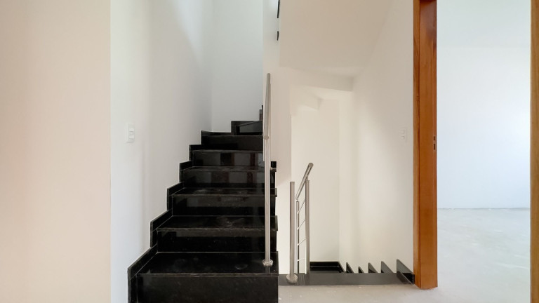 Imagem Sobrado com 3 Quartos à Venda, 152 m² em Santa Felicidade - Curitiba