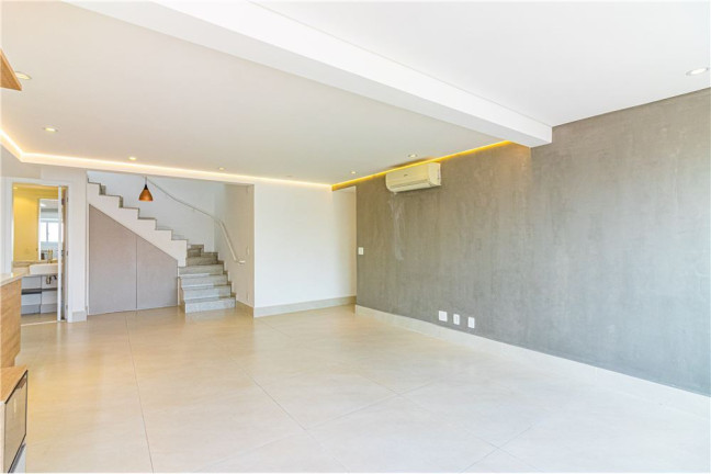Imagem Imóvel com 2 Quartos à Venda,  em Vila Ipojuca - São Paulo