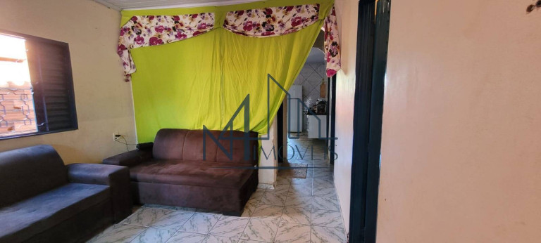 Imagem Casa com 6 Quartos à Venda, 130 m² em Jardim Iracema - Aparecida De Goiânia Imagem Casa com 6 Quartos à Venda, 130 m² em Jardim Iracema - Aparecida De Goiânia