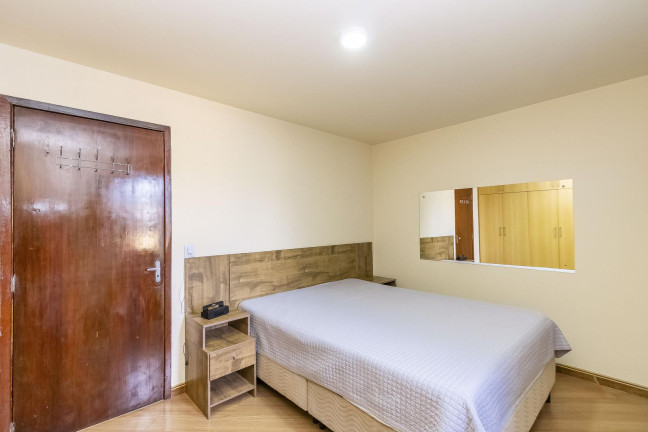 Imagem Casa com 3 Quartos à Venda, 118 m² em São Braz - Curitiba Imagem Casa com 3 Quartos à Venda, 118 m² em São Braz - Curitiba