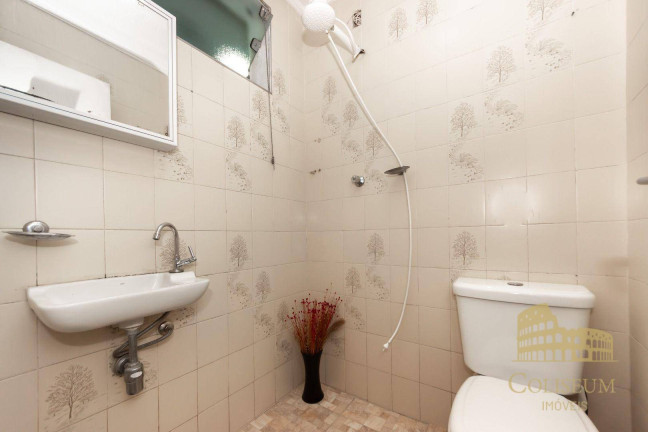 Imagem Sobrado com 2 Quartos à Venda, 200 m² em Moinho Velho - São Paulo