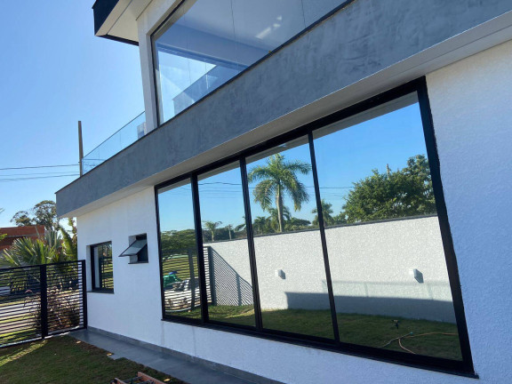 Imagem Casa com 4 Quartos à Venda, 450 m² em Botucatu