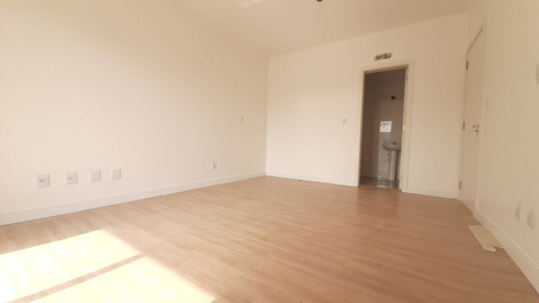 Imagem Sobrado com 3 Quartos à Venda, 142 m² em São José - Canoas Imagem Sobrado com 3 Quartos à Venda, 142 m² em São José - Canoas
