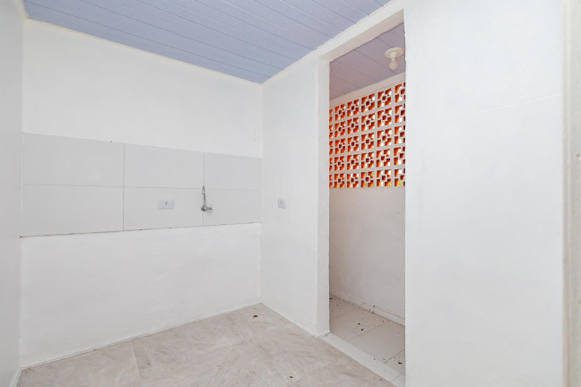 Imagem Apartamento com 2 Quartos à Venda, 41 m² em Barreirinha - Curitiba Imagem Apartamento com 2 Quartos à Venda, 41 m² em Barreirinha - Curitiba