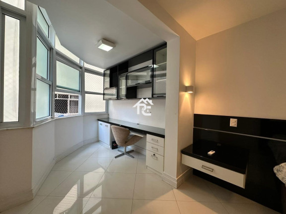 Imagem Apartamento com 3 Quartos à Venda, 140 m² em Copacabana - Niterói Imagem Apartamento com 3 Quartos à Venda, 140 m² em Copacabana - Niterói