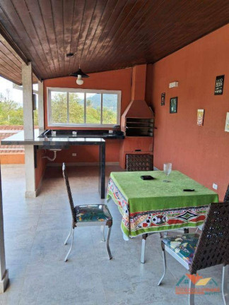 Imagem Casa com 8 Quartos à Venda, 550 m² em Lagoinha - Ubatuba