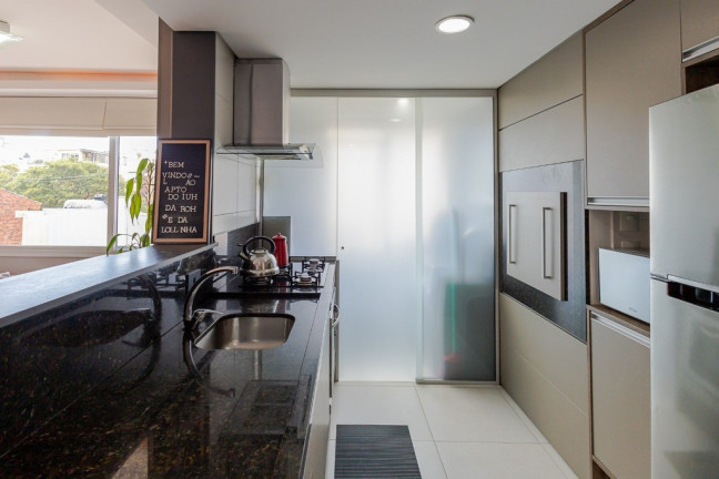 Imagem Apartamento com 2 Quartos à Venda, 61 m² em Higienópolis - Porto Alegre Imagem Apartamento com 2 Quartos à Venda, 61 m² em Higienópolis - Porto Alegre