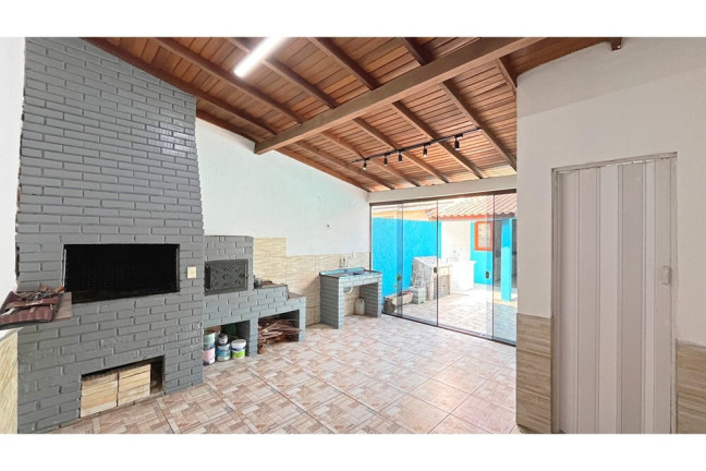 Imagem Casa com 2 Quartos à Venda, em Hípica - Porto Alegre Imagem Casa com 2 Quartos à Venda, em Hípica - Porto Alegre