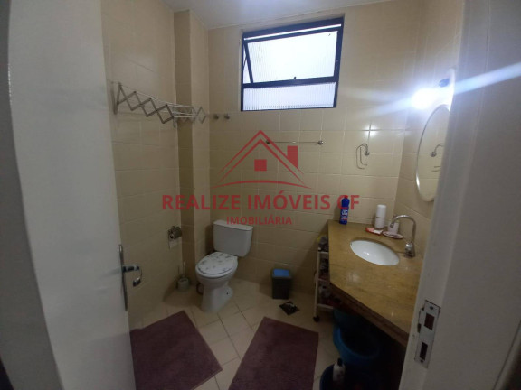 Imagem Apartamento com 2 Quartos à Venda, 55 m² em Centro - Cabo Frio