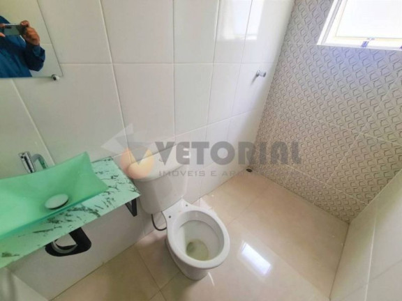 Imagem Casa com 2 Quartos à Venda, 54 m²