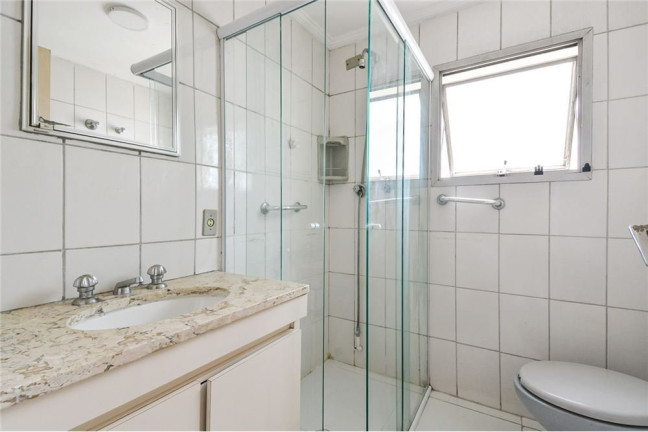 Imagem Apartamento com 3 Quartos à Venda, 135 m² em Moema - São Paulo Imagem Apartamento com 3 Quartos à Venda, 135 m² em Moema - São Paulo