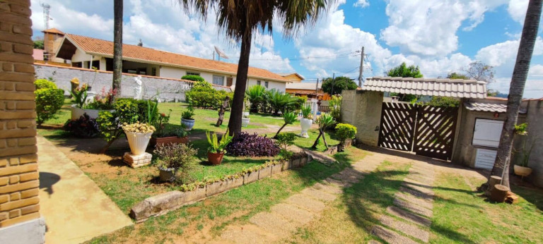 Imagem Casa com 4 Quartos à Venda, 970 m² em Jardim Centenário - Atibaia Imagem Casa com 4 Quartos à Venda, 970 m² em Jardim Centenário - Atibaia