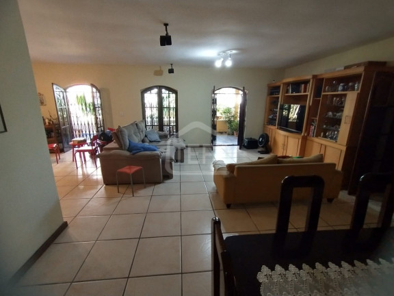 Imagem Casa com 4 Quartos à Venda, 429 m² em Jardim Guanabara - Rio De Janeiro