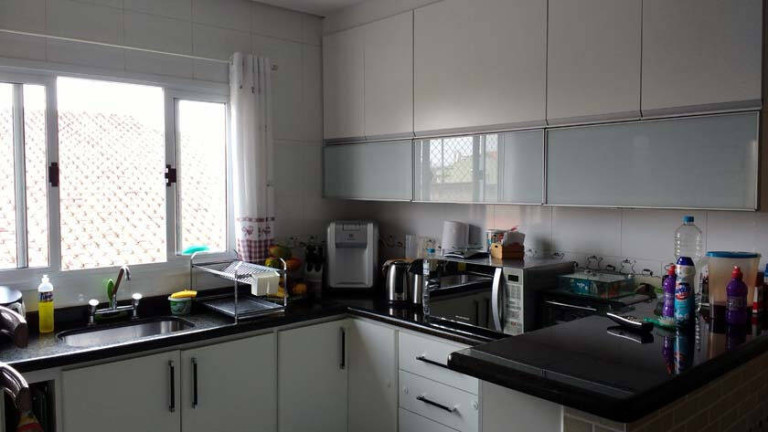 Imagem Casa com 4 Quartos à Venda, 243 m² em Parque Jaçatuba - Santo André Imagem Casa com 4 Quartos à Venda, 243 m² em Parque Jaçatuba - Santo André