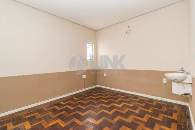 Imagem Casa com 3 Quartos à Venda, 124 m² em Petrópolis - Porto Alegre
