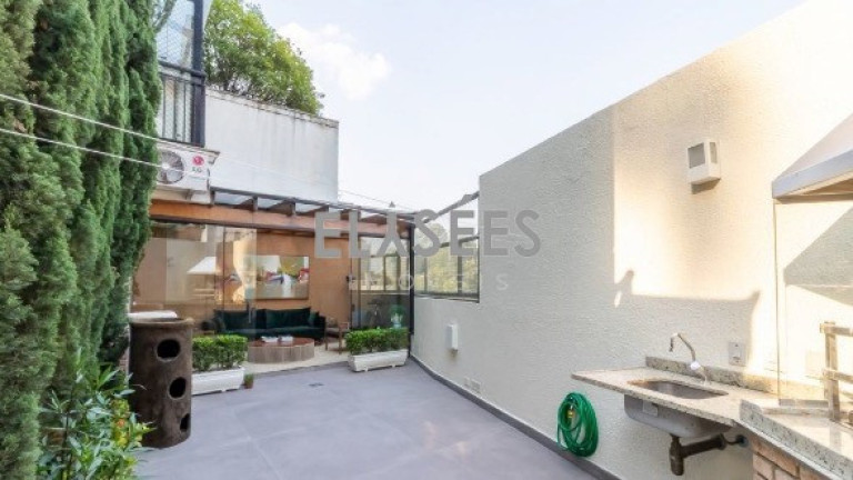 Imagem Sobrado com 3 Quartos à Venda, 383 m² em Cidade Jardim - São Paulo Imagem Sobrado com 3 Quartos à Venda, 383 m² em Cidade Jardim - São Paulo