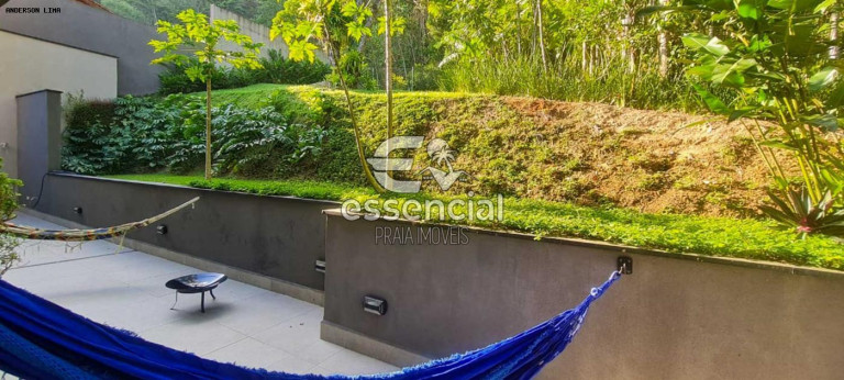 Imagem Casa com 4 Quartos à Venda, 230 m² em Praia Da Lagoinha - Ubatuba