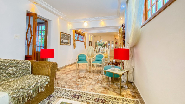 Imagem Casa com 5 Quartos à Venda, 275 m² em Cambuci - São Paulo Imagem Casa com 5 Quartos à Venda, 275 m² em Cambuci - São Paulo