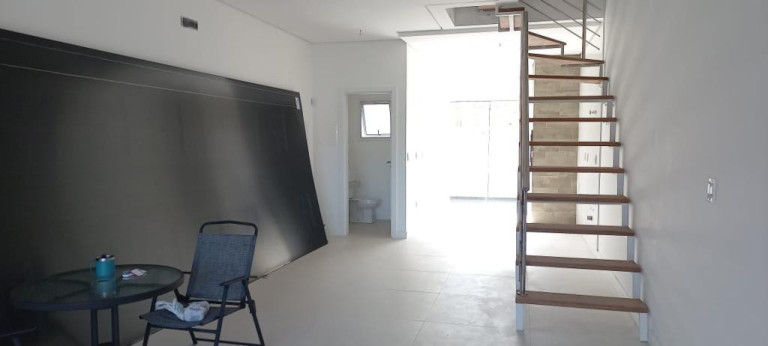 Imagem Sobrado com 2 Quartos à Venda, 106 m² em Capão Novo - Capao Da Canoa