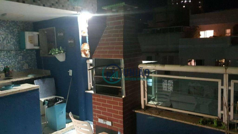 Imagem Cobertura com 4 Quartos à Venda, 245 m² em Icaraí - Niterói