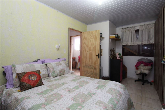 Imagem Casa com 2 Quartos à Venda, em Mário Quintana - Porto Alegre Imagem Casa com 2 Quartos à Venda, em Mário Quintana - Porto Alegre