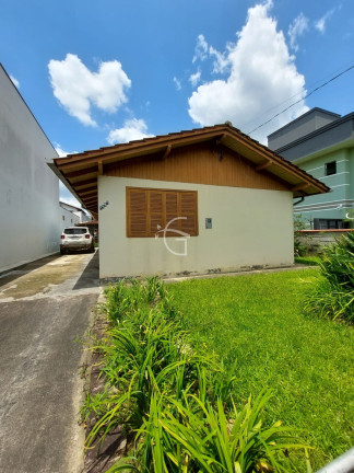 Imagem Casa com 3 Quartos à Venda, 60 m² em Glória - Joinville Imagem Casa com 3 Quartos à Venda, 60 m² em Glória - Joinville