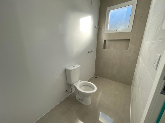 Imagem Casa com 3 Quartos à Venda,  em Mário Quintana - Porto Alegre