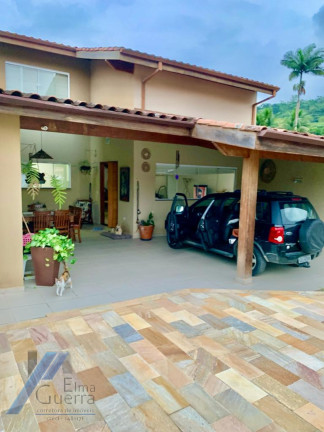 Imagem Casa com 4 Quartos à Venda, 205 m² em Toninhas - Ubatuba Imagem Casa com 4 Quartos à Venda, 205 m² em Toninhas - Ubatuba