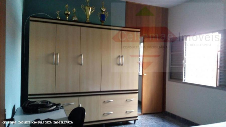 Imagem Casa com 2 Quartos à Venda, 200 m² em Jardim Santa Cecília - Pindamonhangaba Imagem Casa com 2 Quartos à Venda, 200 m² em Jardim Santa Cecília - Pindamonhangaba