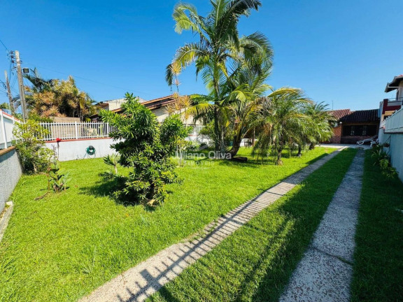 Imagem Casa com 2 Quartos à Venda, 85 m² em Barra Do Sai - Itapoá