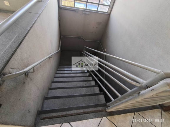Imagem Imóvel Comercial para Alugar, 270 m² em Vila Carvalho - Ibirité