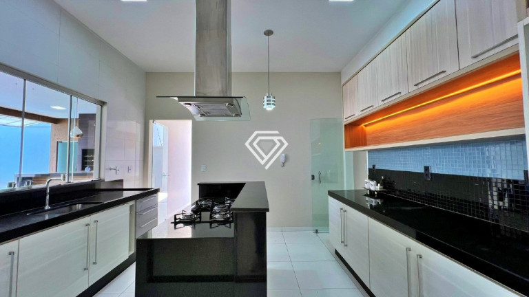 Imagem Casa à Venda, 240 m² em Plano Diretor Sul - Palmas Imagem Casa à Venda, 240 m² em Plano Diretor Sul - Palmas