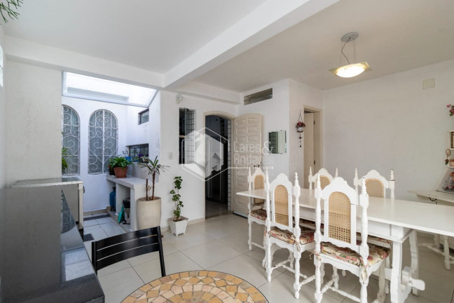 Imagem Casa com 4 Quartos à Venda, 150 m² em Cambuci - São Paulo Imagem Casa com 4 Quartos à Venda, 150 m² em Cambuci - São Paulo