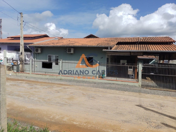 Casa com 2 Quartos à Venda, 144 m² em Itacolomi - Balneário Piçarras