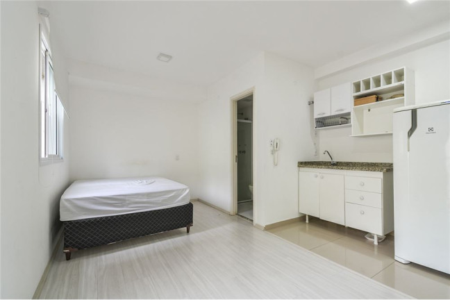 Imagem Imóvel com 1 Quarto à Venda, em Aclimação - São Paulo Imagem Imóvel com 1 Quarto à Venda, em Aclimação - São Paulo