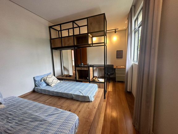 Imagem Casa com 3 Quartos à Venda, 387 m² em Cabral - Contagem Imagem Casa com 3 Quartos à Venda, 387 m² em Cabral - Contagem