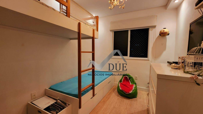 Imagem Apartamento com 2 Quartos à Venda, 62 m² em Gonzaga - Santos Imagem Apartamento com 2 Quartos à Venda, 62 m² em Gonzaga - Santos