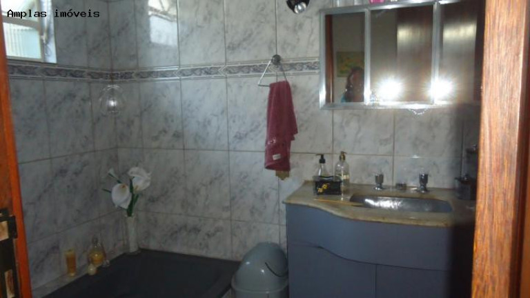 Imagem Casa com 3 Quartos à Venda, 150 m² em Centro - Mateus Leme Imagem Casa com 3 Quartos à Venda, 150 m² em Centro - Mateus Leme