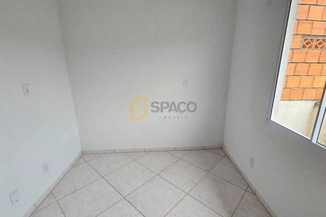 Imagem Casa com 2 Quartos para Alugar, 80 m² em Guaramirim Imagem Casa com 2 Quartos para Alugar, 80 m² em Guaramirim