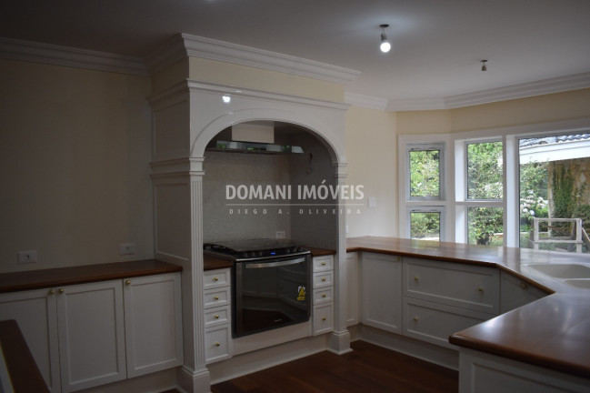 Imagem Casa com 4 Quartos à Venda, 1.500 m² em Região De Capivari - Campos Do Jordão Imagem Casa com 4 Quartos à Venda, 1.500 m² em Região De Capivari - Campos Do Jordão
