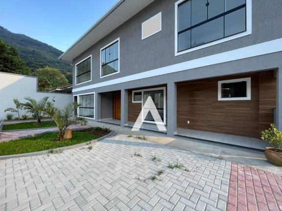 Imagem Casa com 3 Quartos à Venda, 142 m² em Comary - Teresópolis Imagem Casa com 3 Quartos à Venda, 142 m² em Comary - Teresópolis