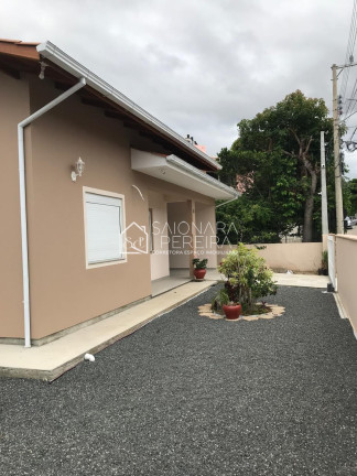 Imagem Casa com 3 Quartos à Venda, 105 m² em Florianópolis Imagem Casa com 3 Quartos à Venda, 105 m² em Florianópolis