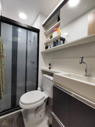 Imagem Apartamento com 2 Quartos à Venda, 44 m² em Tanque - Rio De Janeiro