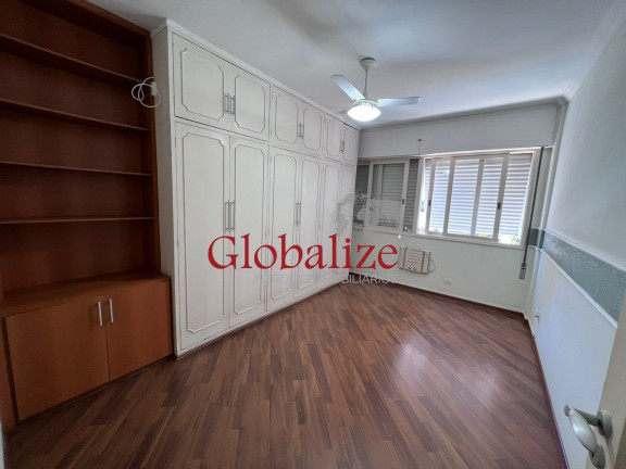 Imagem Imóvel com 3 Quartos à Venda, 220 m² em Campo Grande - Santos Imagem Imóvel com 3 Quartos à Venda, 220 m² em Campo Grande - Santos