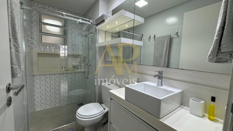 Imagem Apartamento com 3 Quartos à Venda, 96 m² em Canto - Florianópolis Imagem Apartamento com 3 Quartos à Venda, 96 m² em Canto - Florianópolis