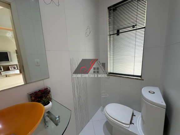 Imagem Casa com 3 Quartos à Venda, 200 m² em Pinheirinho - Curitiba