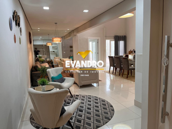 Imagem Casa com 3 Quartos à Venda, 450 m² em Jardim Das Américas - Cuiabá Imagem Casa com 3 Quartos à Venda, 450 m² em Jardim Das Américas - Cuiabá
