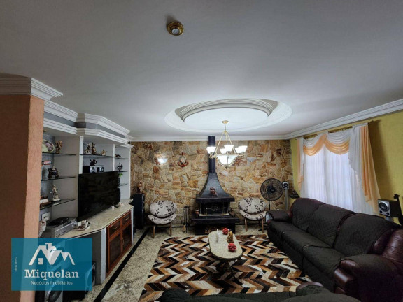 Imagem Sobrado com 3 Quartos à Venda, 300 m² em Vila Galvão - Guarulhos Imagem Sobrado com 3 Quartos à Venda, 300 m² em Vila Galvão - Guarulhos