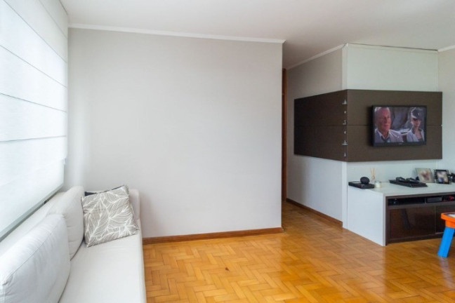 Imagem Apartamento com 3 Quartos à Venda, 93 m² em Petrópolis - Porto Alegre Imagem Apartamento com 3 Quartos à Venda, 93 m² em Petrópolis - Porto Alegre